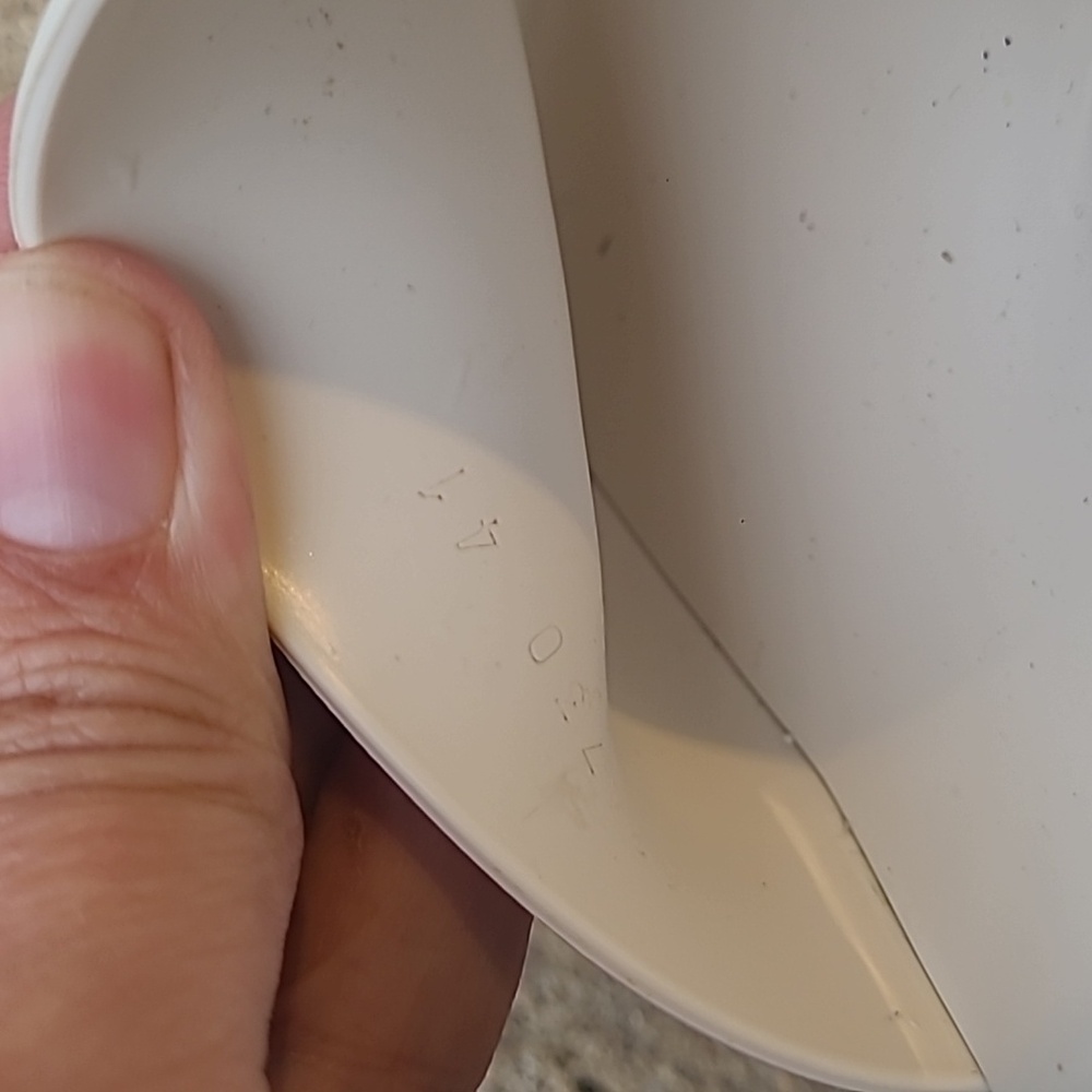 Gucci Rubber Off-White Platform Sandals - Picture 5 of 7